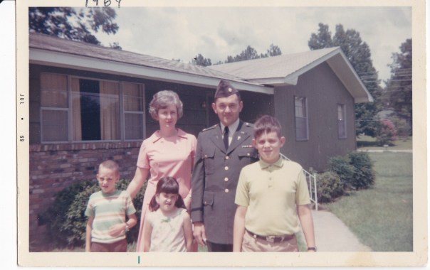 ChaplainRobertHRogersFamilyHattiesburg